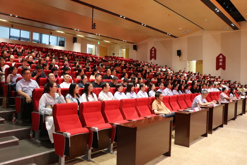 3.2 与会人员.JPG